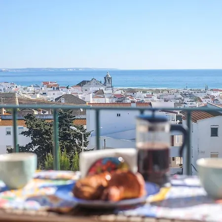 شقة Amazing Views Casa Hummingbird لاغوس